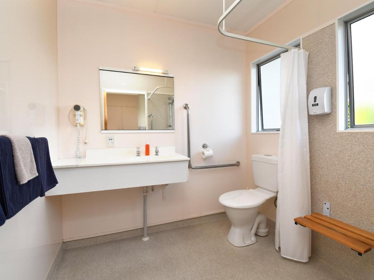 Avon Motel Hawera Bagian luar foto