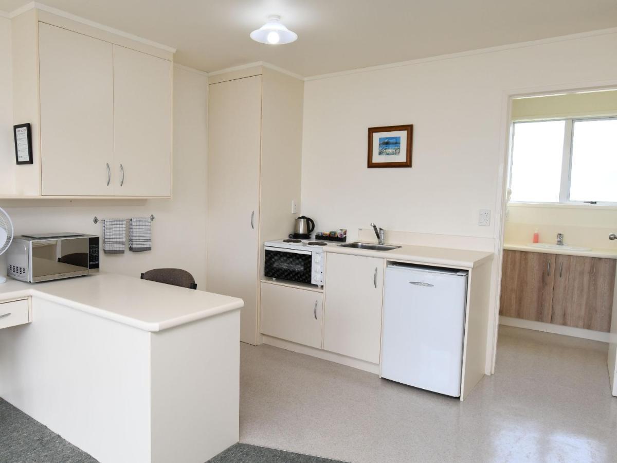 Avon Motel Hawera Bagian luar foto