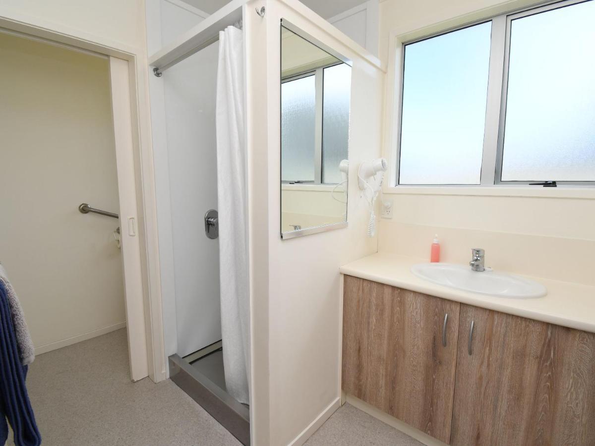 Avon Motel Hawera Bagian luar foto