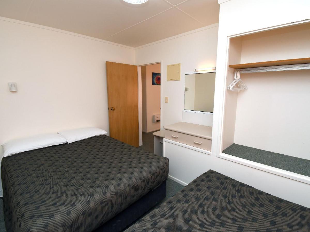 Avon Motel Hawera Bagian luar foto